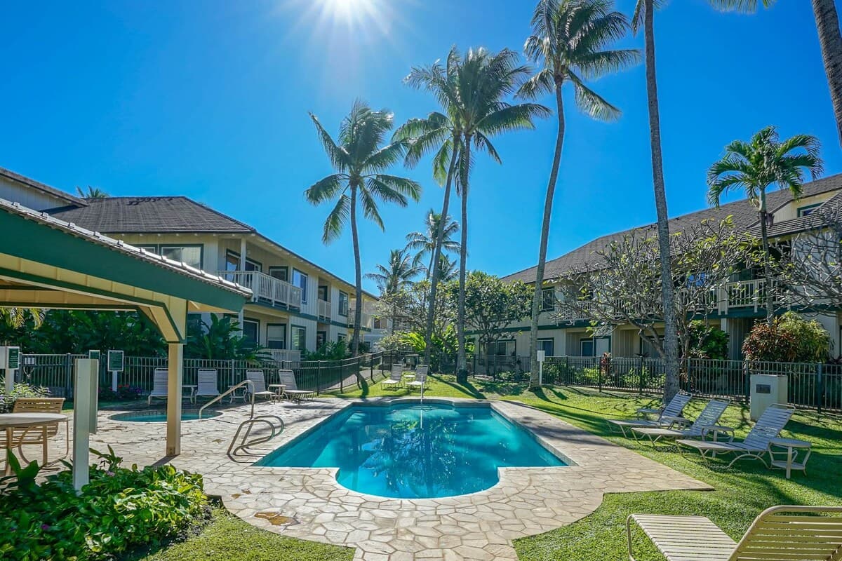 Condo in Koloa · ★4.8 · 2 bedrooms · 2 beds · 2 private baths - Photo 1