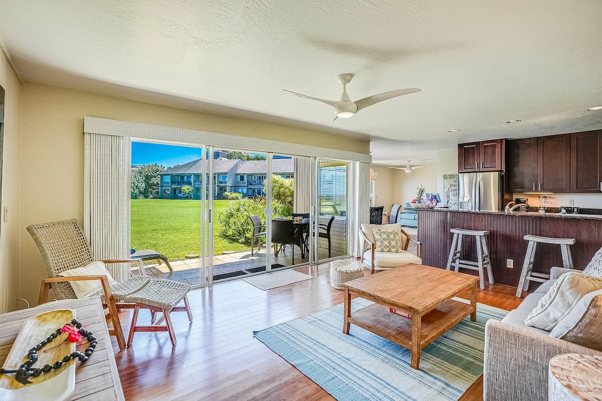 Condo in Princeville · ★4.59 · 2 bedrooms · 3 beds · 2 private baths - Photo 5