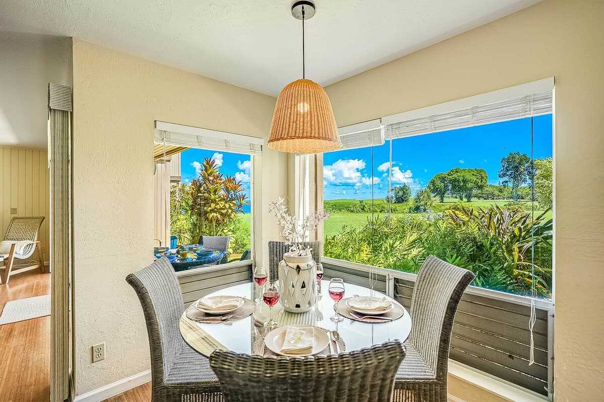 Condo in Princeville · ★4.59 · 2 bedrooms · 3 beds · 2 private baths - Photo 4