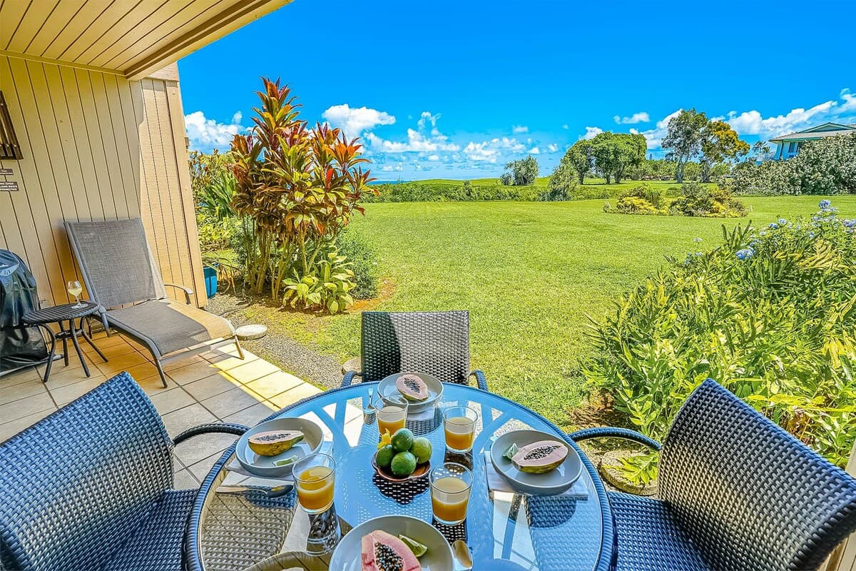 Condo in Princeville · ★4.59 · 2 bedrooms · 3 beds · 2 private baths - Photo 3