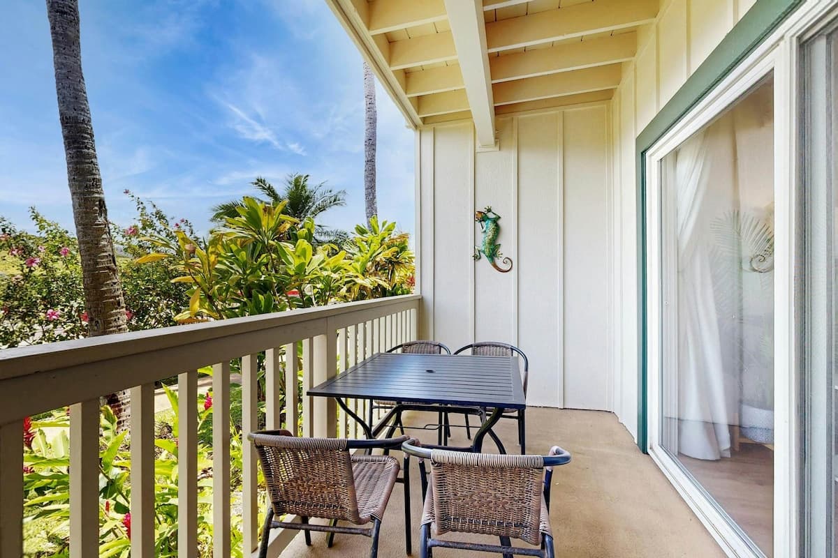 Tranquil 2BR 1st-Floor | Patio | Pool - Photo 4
