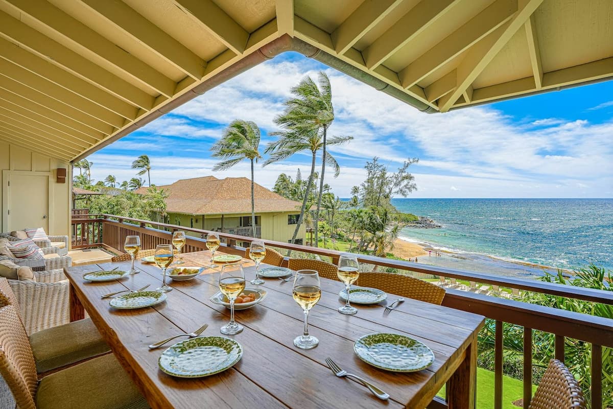 Condo in Kapaa · ★4.78 · 2 bedrooms · 2 beds · 2 private baths - Photo 4