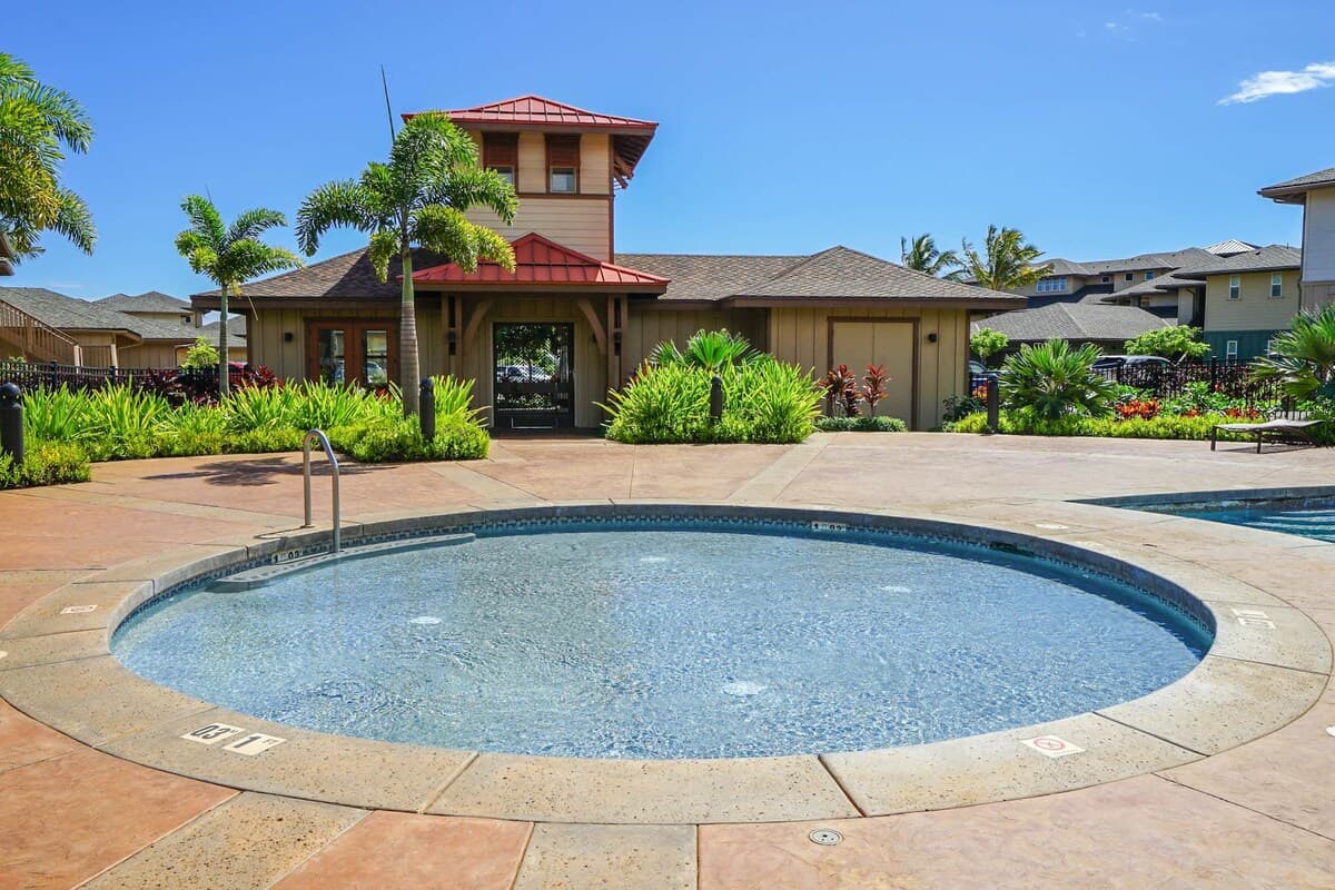 Condo in Koloa · ★4.67 · 3 bedrooms · 3 beds · 3 private baths - Photo 3