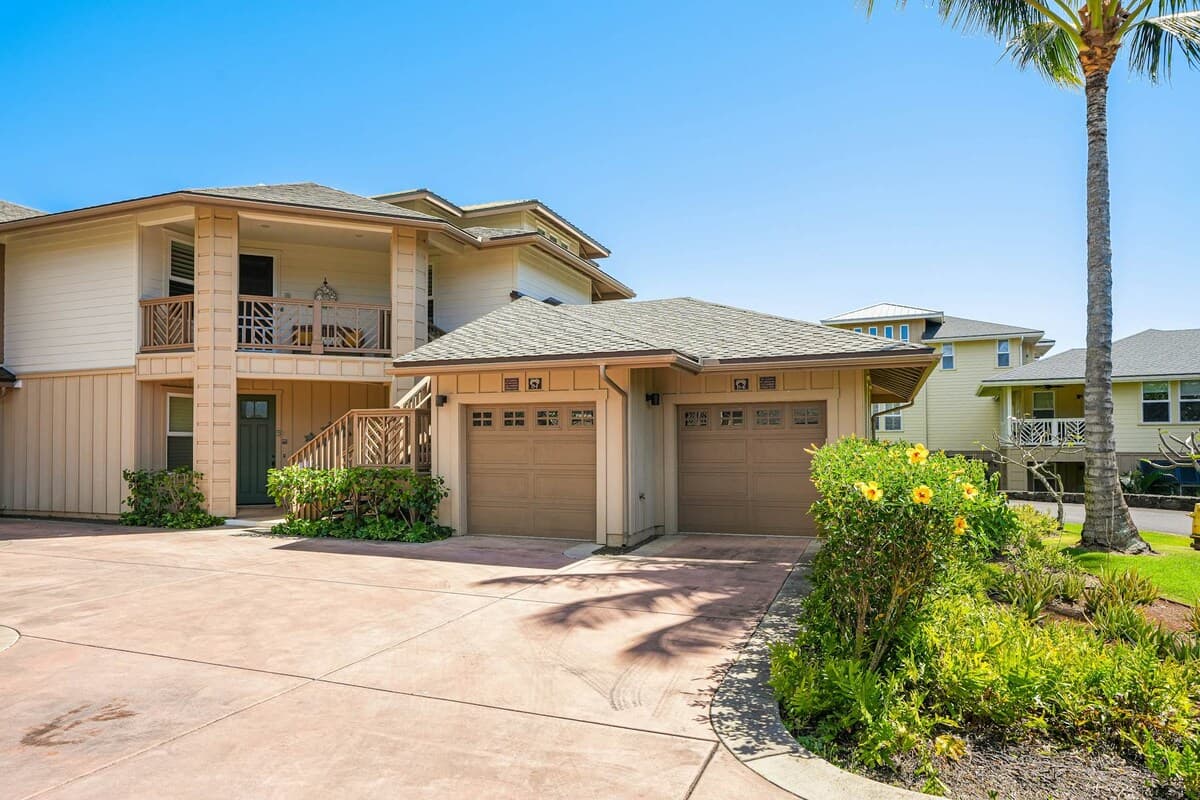 Condo in Koloa · ★4.67 · 3 bedrooms · 3 beds · 3 private baths - Photo 2