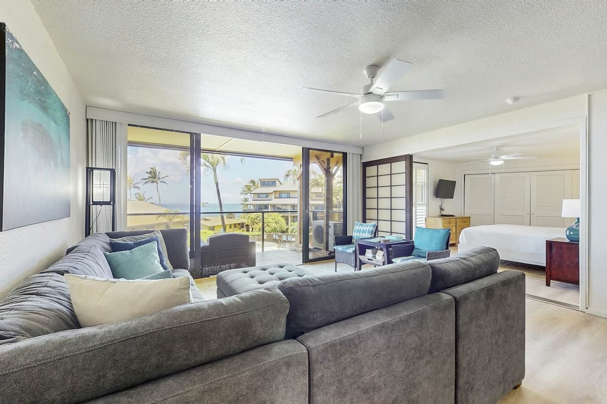 Condo in Koloa · ★4.31 · 3 bedrooms · 4 beds · 2 private baths - Photo 3