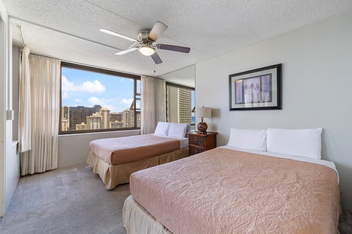 Hotel in Honolulu · ★4.75 · 1 bedroom · 3 beds · 1 private bath - Photo 4