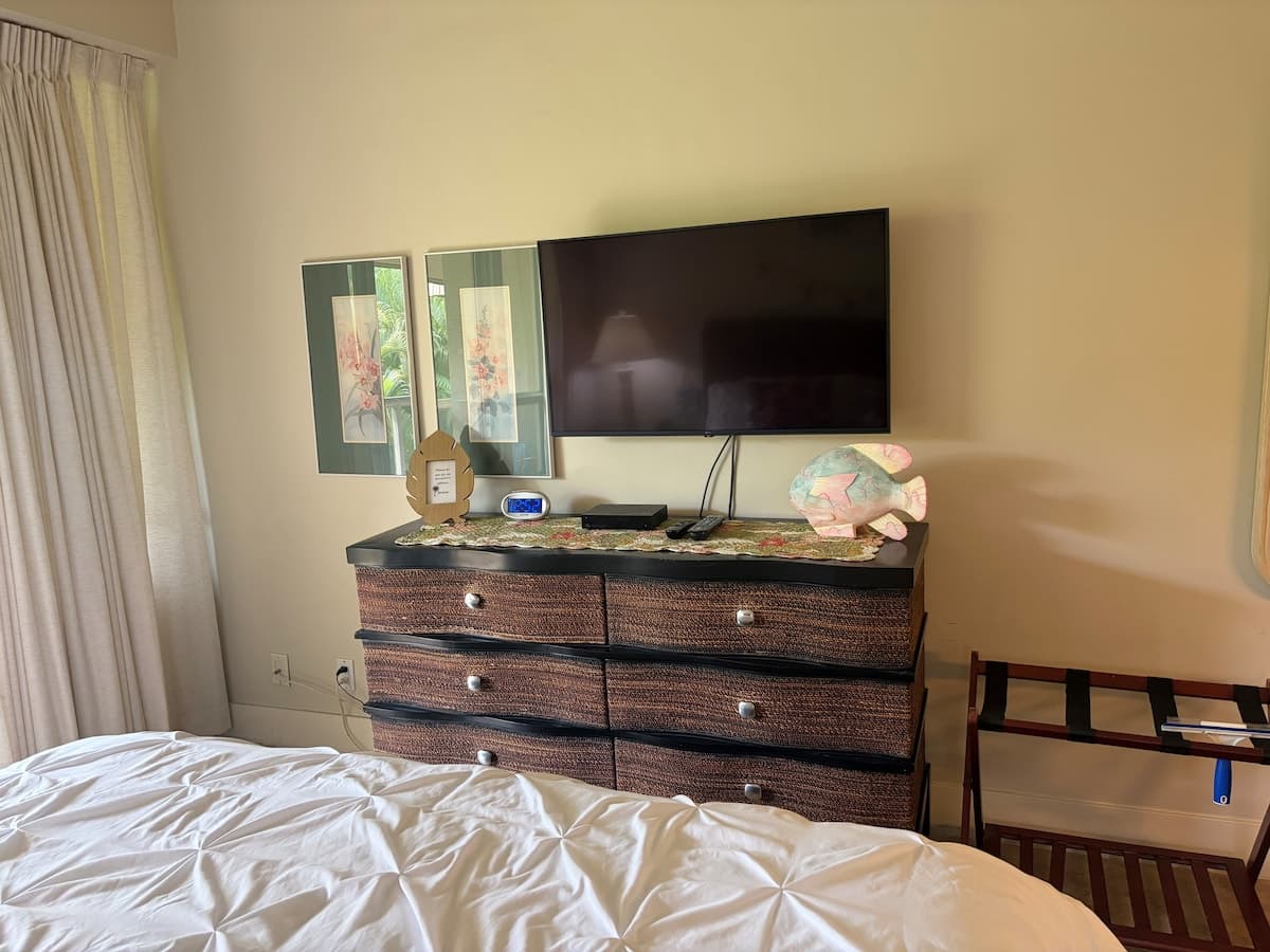 Home in Kihei · ★5.0 · 1 bedroom · 1 bed · 1 private bath - Photo 4