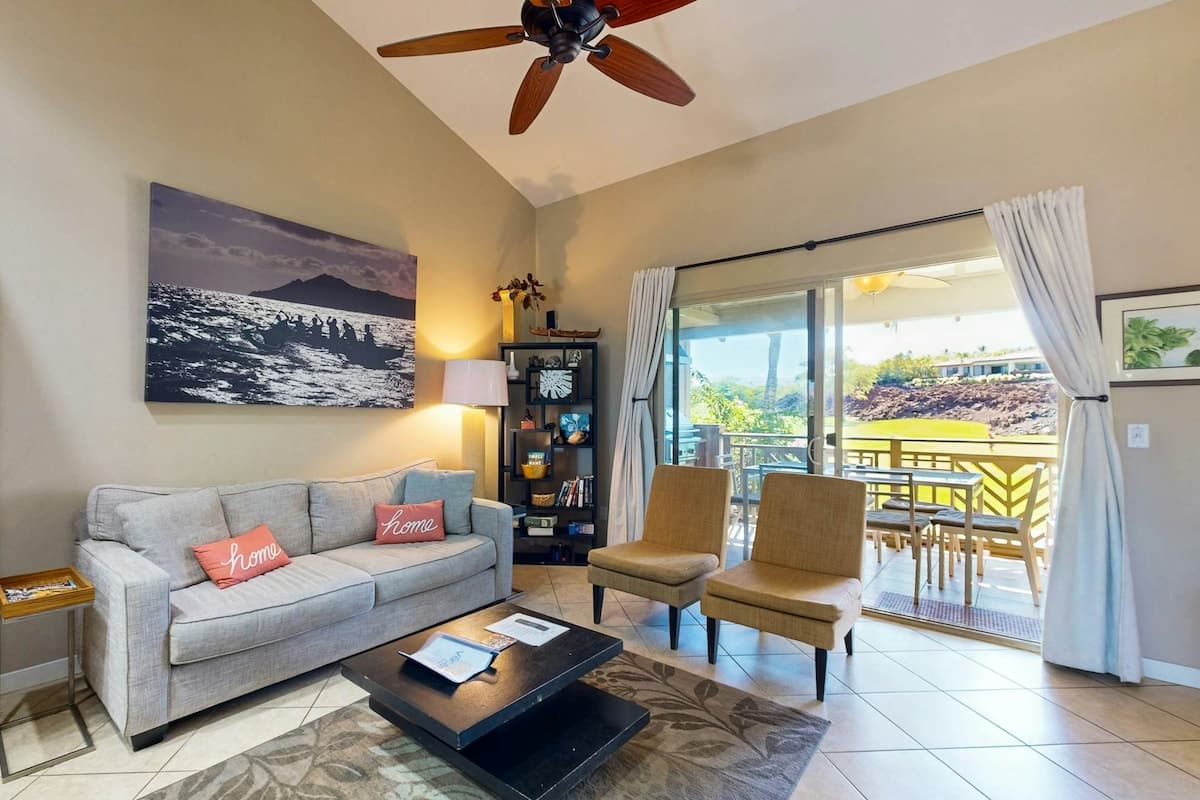 Condo in Waimea · ★4.43 · 3 bedrooms · 4 beds · 2 private baths - Photo 4