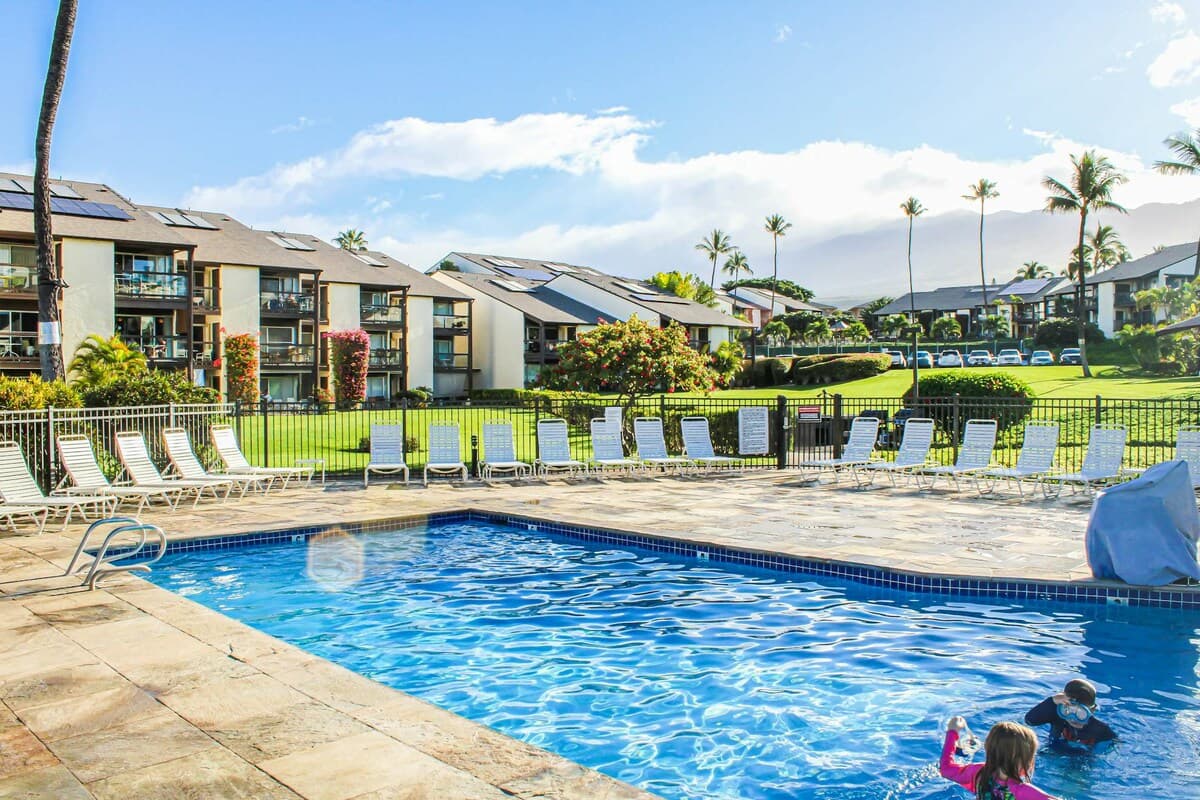 2BR | Pool | Tennis | W/D - Photo 2