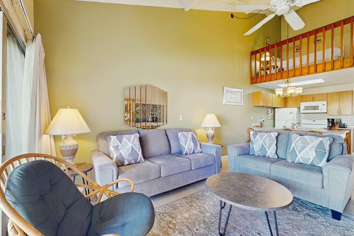 2BR | Pool | Tennis | W/D - Photo 1