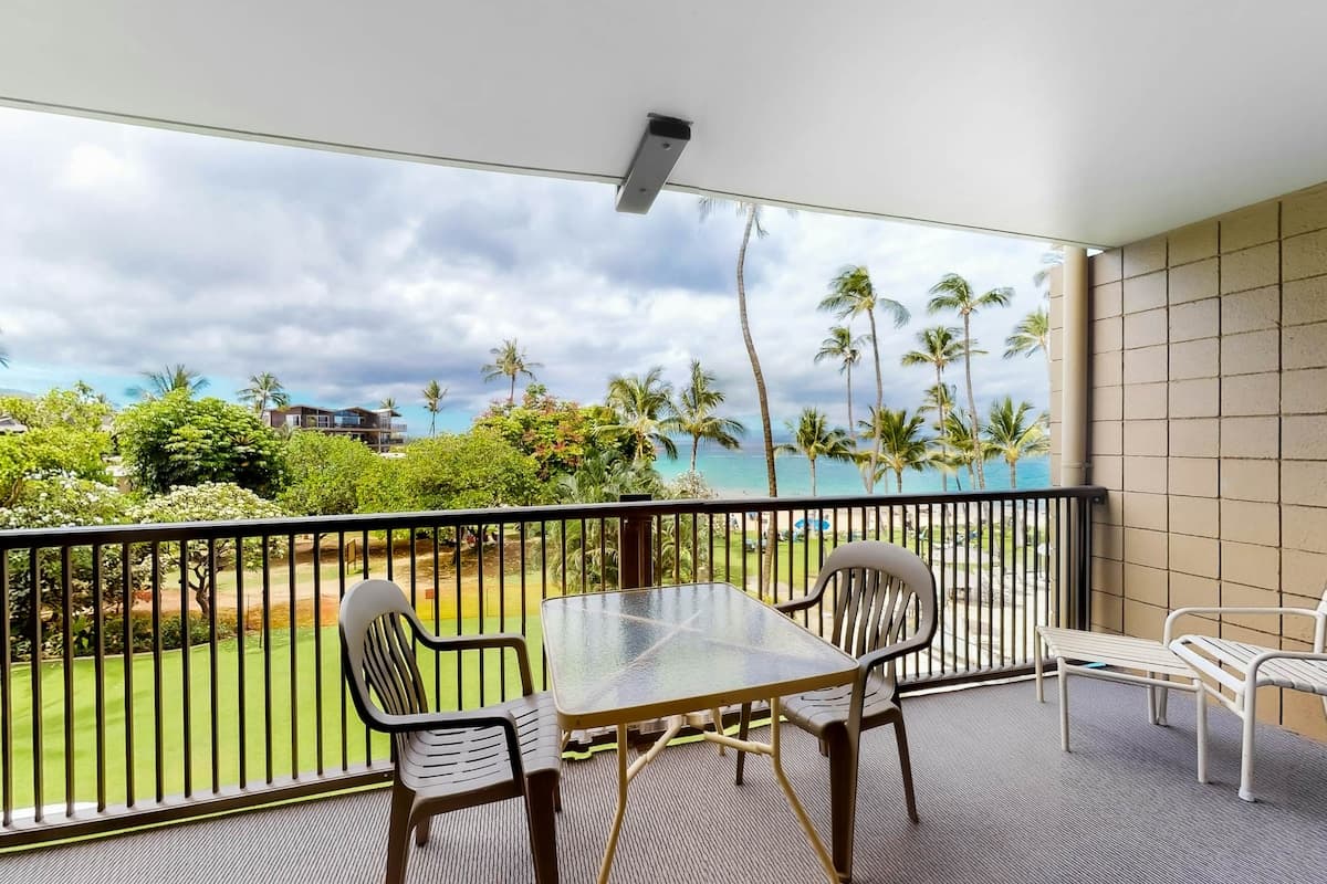 Mana Kai Maui Resort 211 2BR Oceanfront, Pool - Photo 5