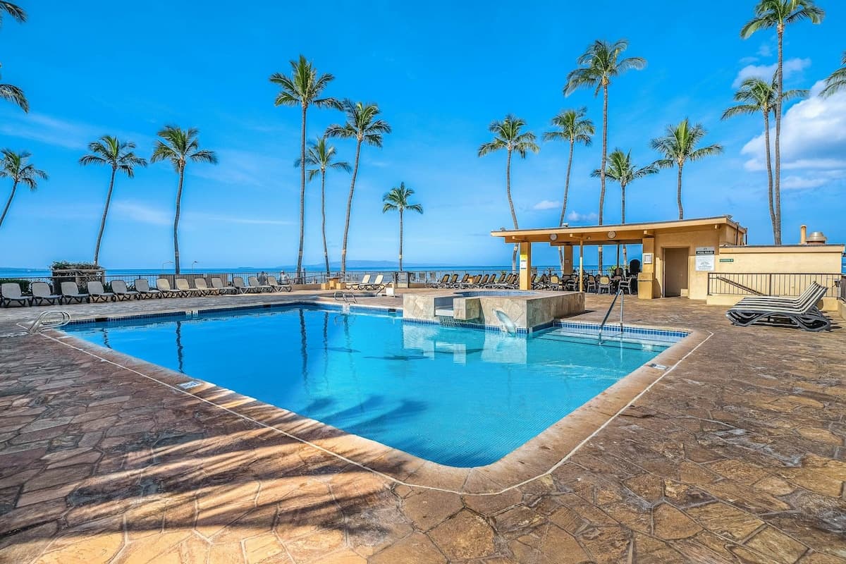 Condo in Kihei · ★4.72 · 1 bedroom · 2 beds · 1 private bath - Photo 1