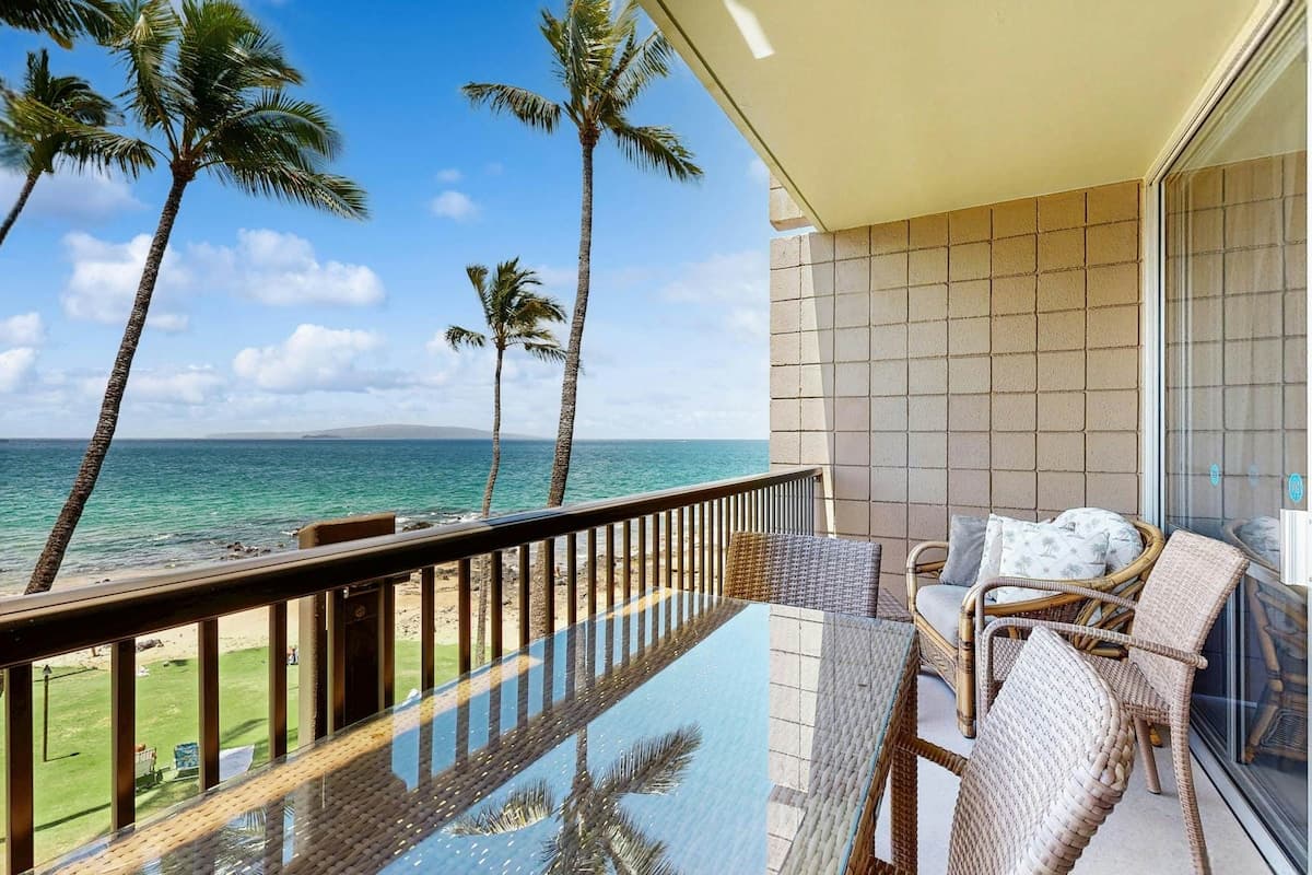 Condo in Kihei · ★4.71 · 2 bedrooms · 3 beds · 2 private baths - Photo 1