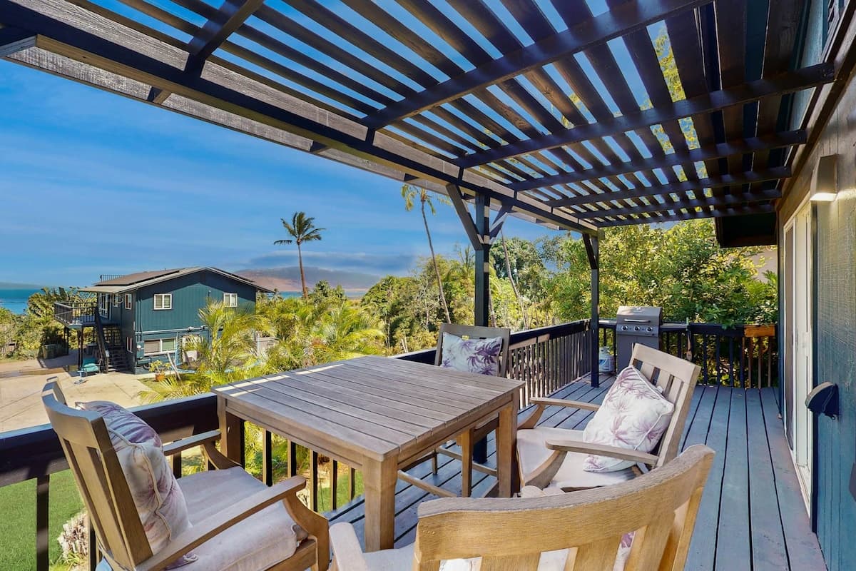 Remodeled 2BR | Deck | Washer/Dryer - Photo 1