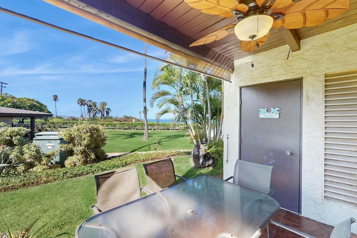 Condo in Kihei · ★4.56 · 1 bedroom · 2 beds · 1 private bath - Photo 1