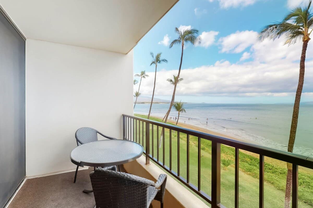 Condo in Kihei · ★4.81 · 1 bedroom · 2 beds · 1 private bath - Photo 1