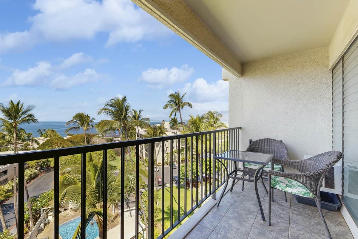 Condo in Kihei · ★4.53 · 1 bedroom · 2 beds · 1 private bath - Photo 1