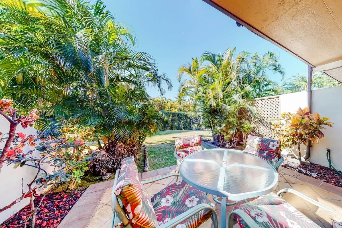 Walkable 1BR, Patio, Pool, Hot Tub, W/D - Photo 1