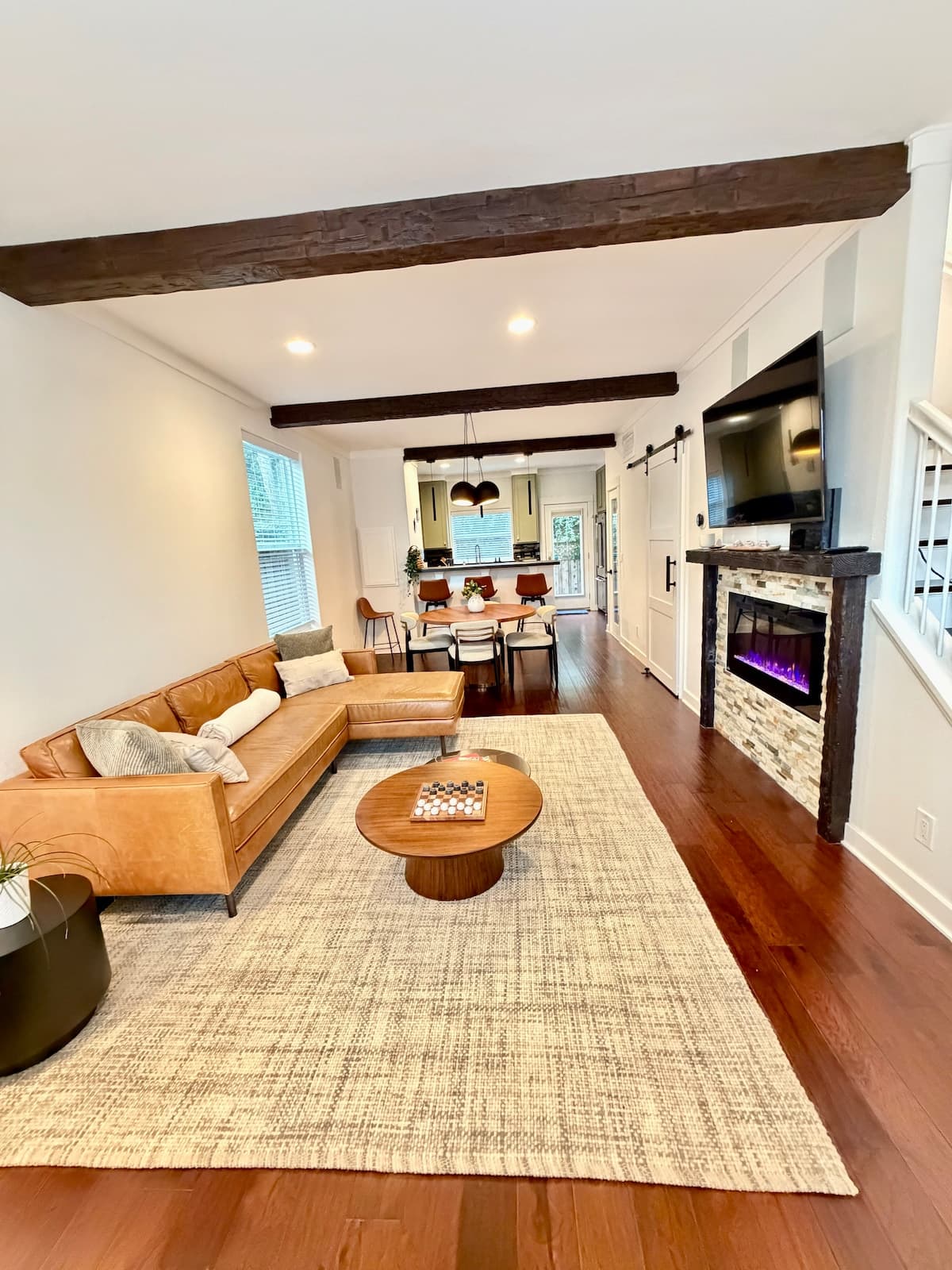 Walkable Los Gatos Home with Pool & Jacuzzi - Photo 2