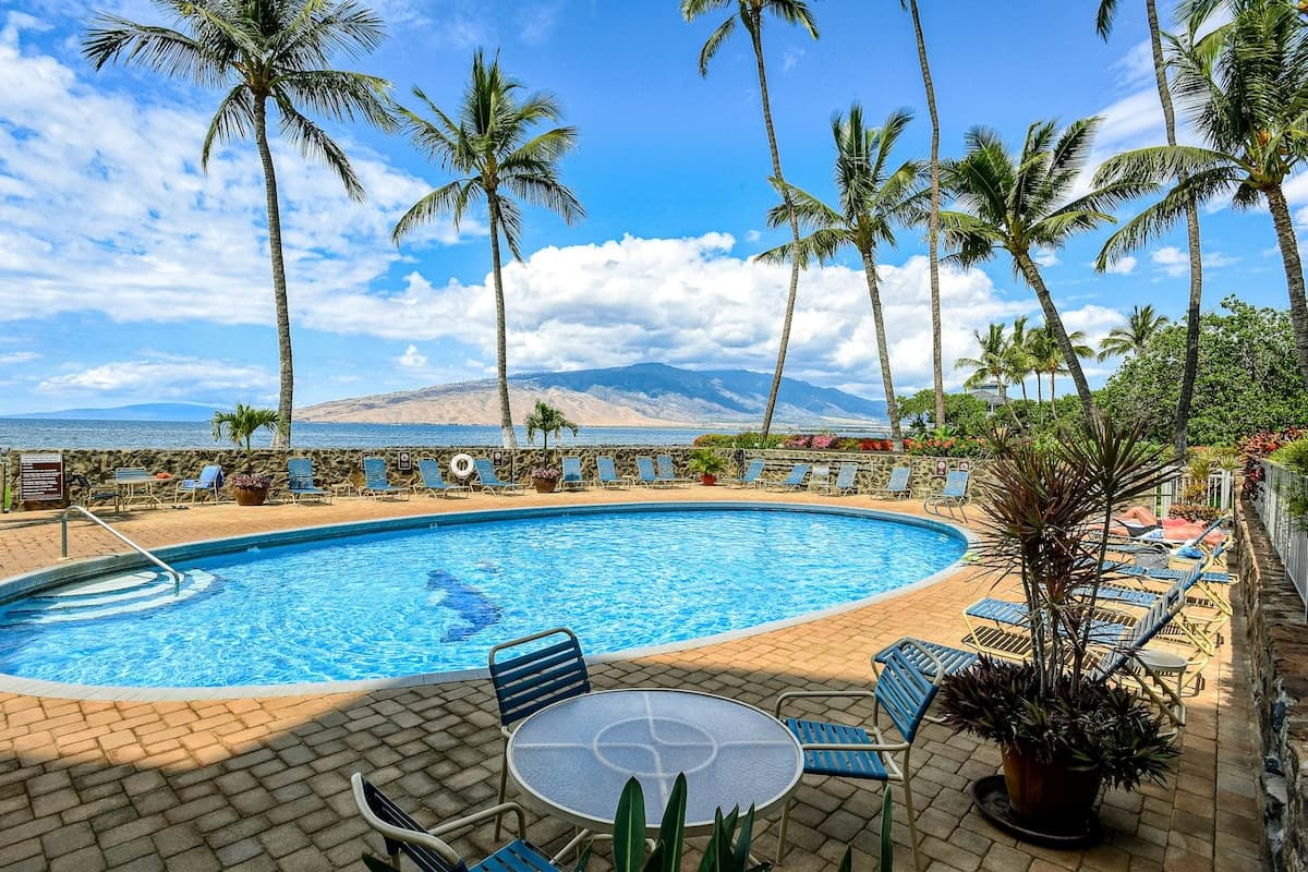 Condo in Kihei · ★4.78 · 1 bedroom · 2 beds · 1 private bath - Photo 1
