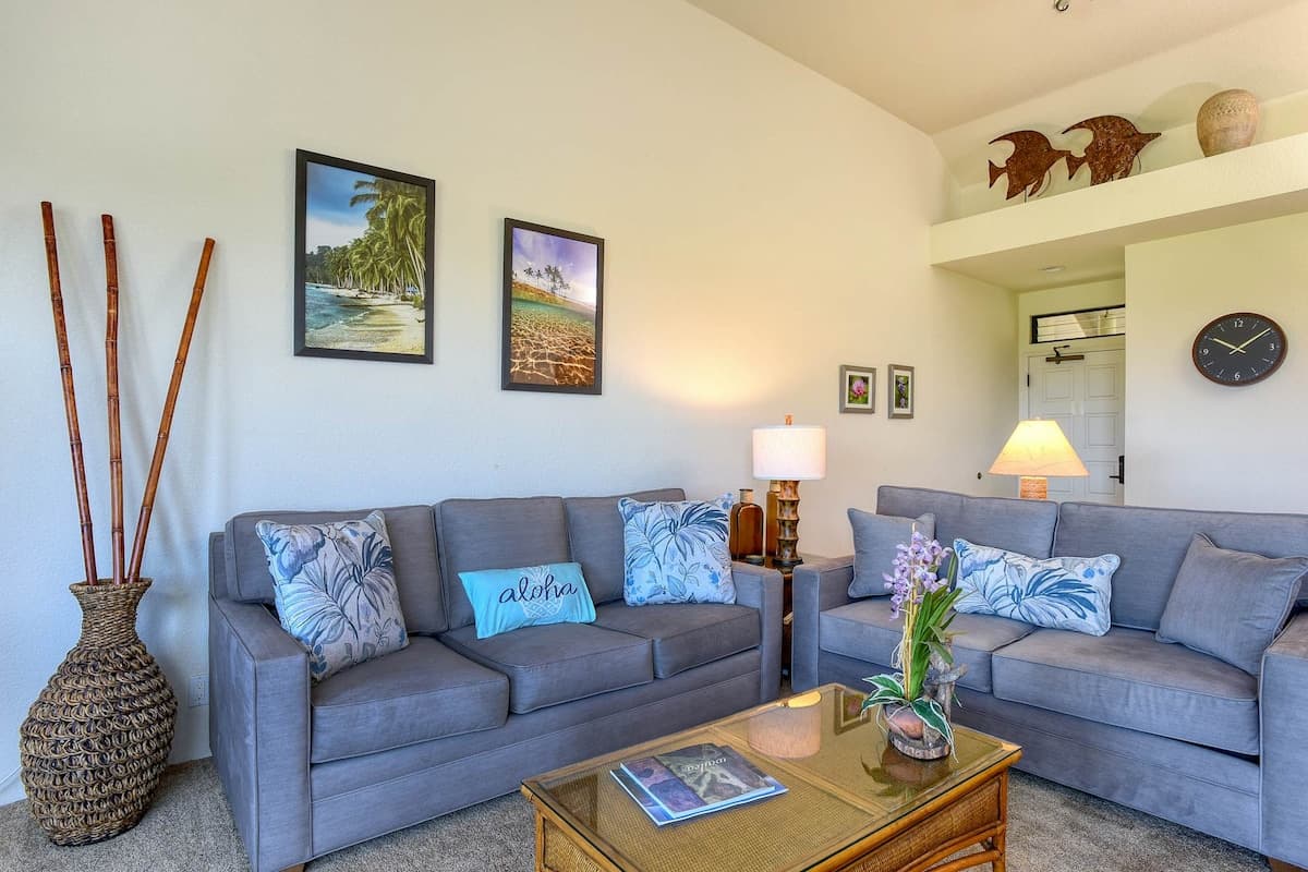 Condo in Kihei · ★4.74 · 1 bedroom · 2 beds · 2 private baths - Photo 5