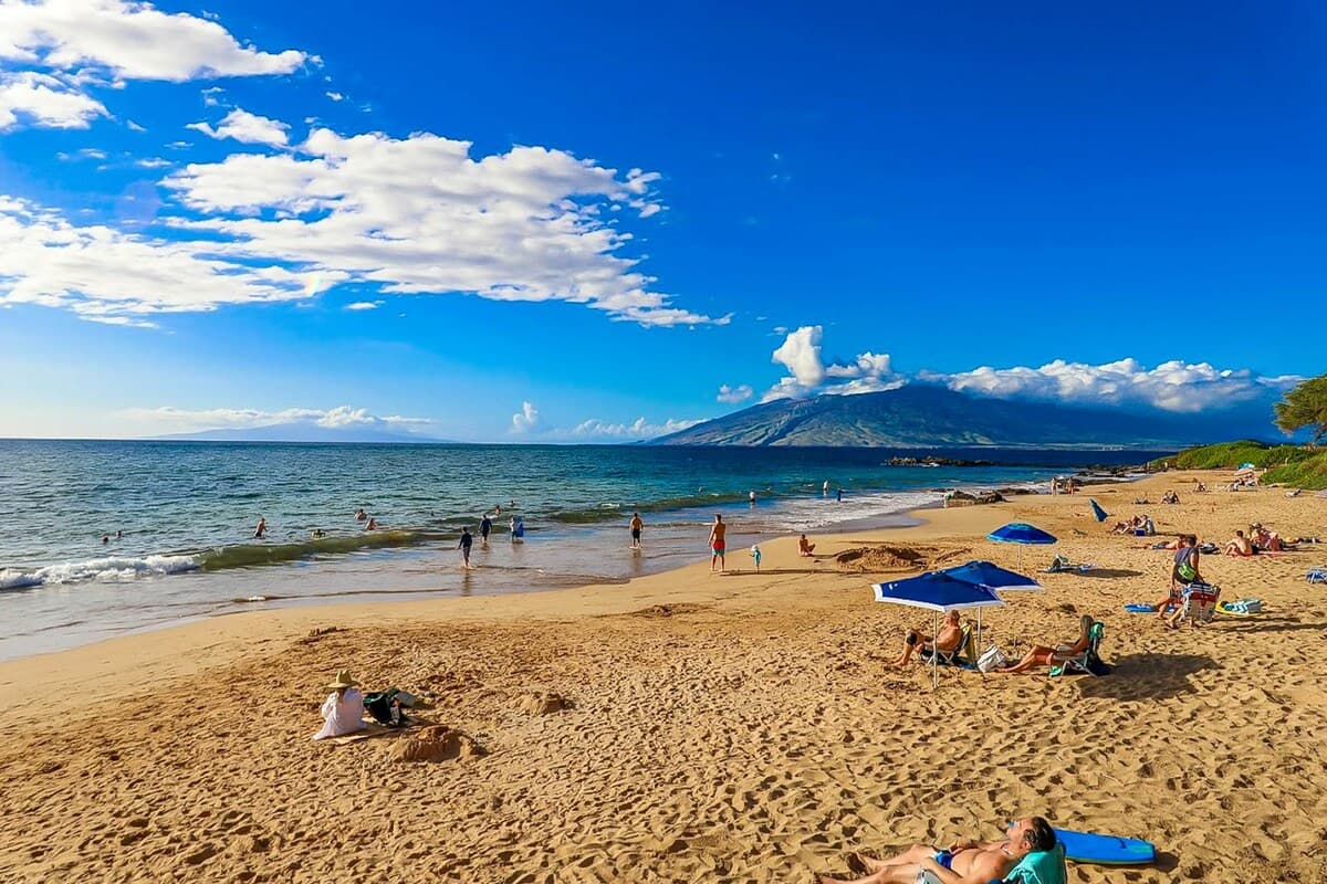 Condo in Kihei · ★4.21 · 2 bedrooms · 4 beds · 2 private baths - Photo 1