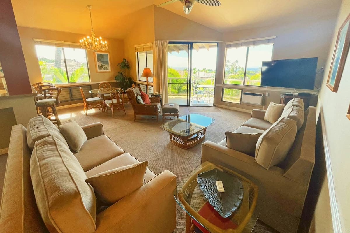 Condo in Kihei · ★4.82 · 1 bedroom · 2 beds · 2 private baths - Photo 4