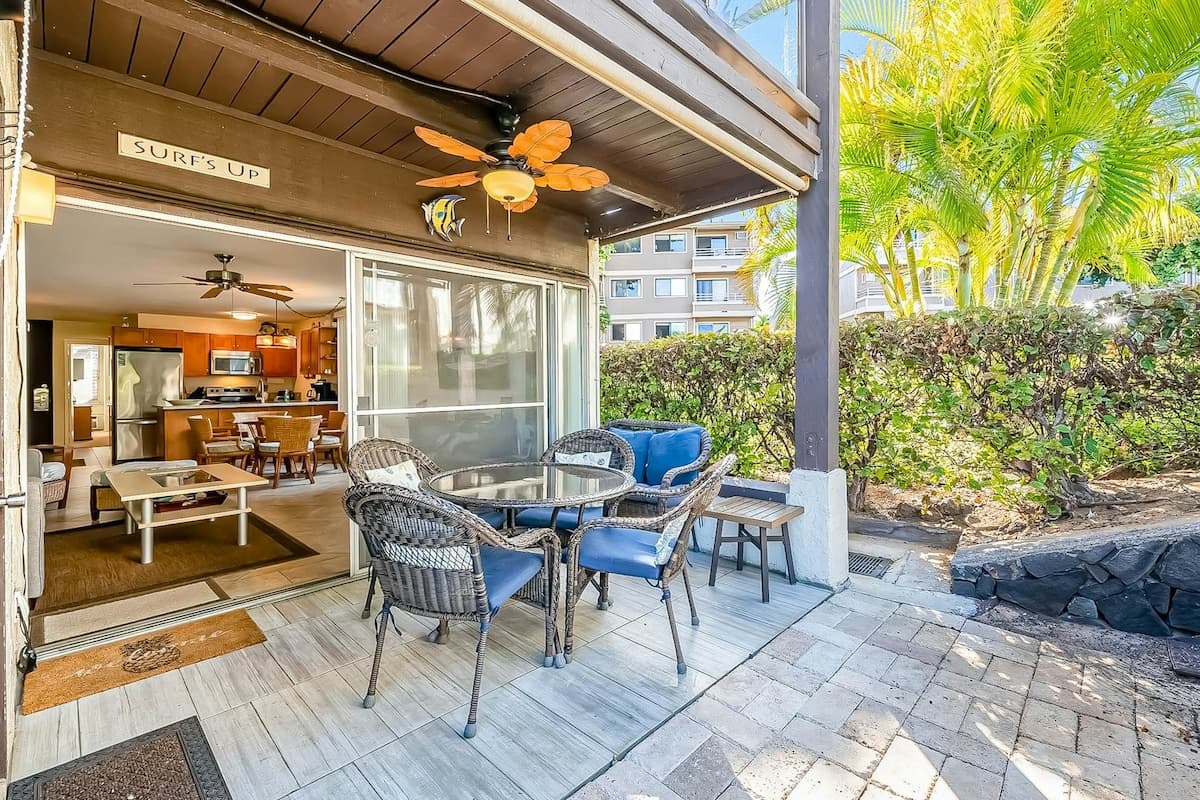 Condo in Kihei · ★4.8 · 1 bedroom · 2 beds · 1 private bath - Photo 5