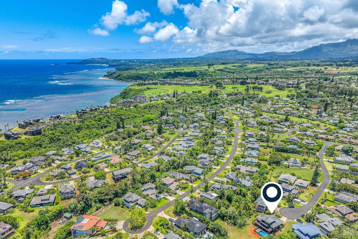 Home in Princeville · ★4.0 · 3 bedrooms · 6 beds · 3 private baths - Photo 1