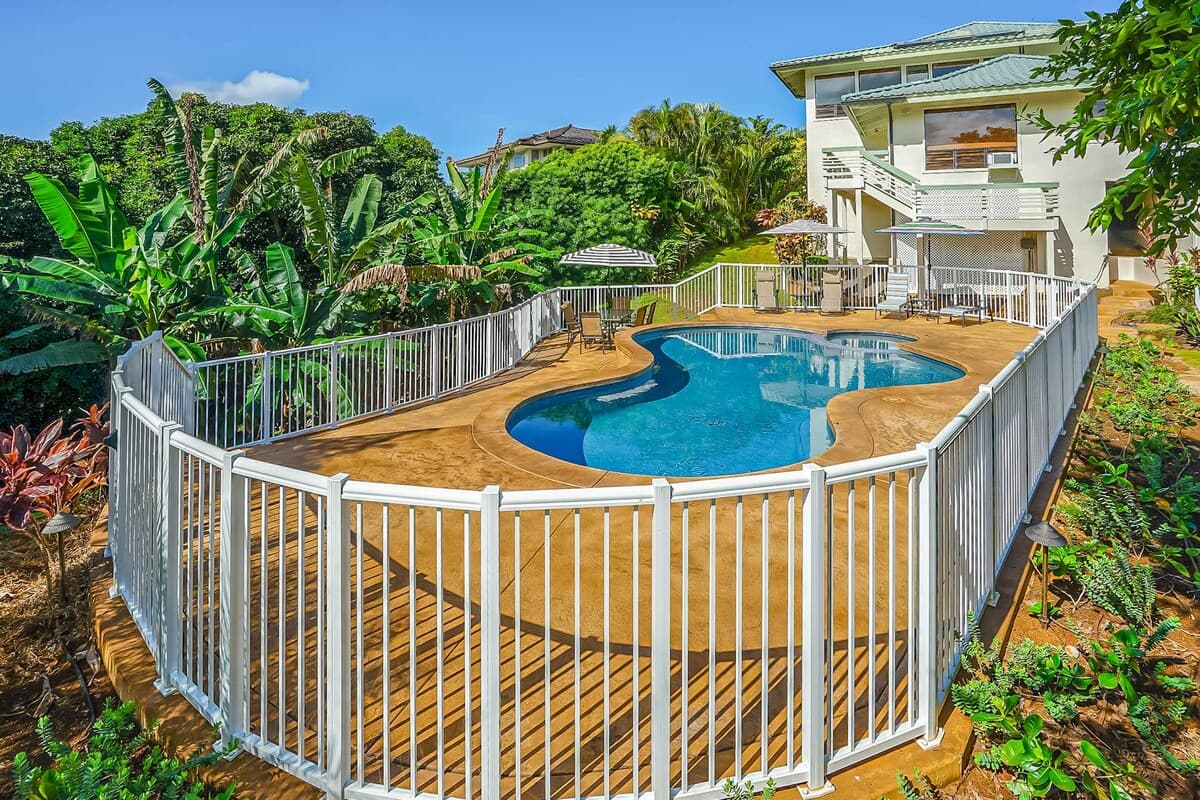 Home in Princeville · ★4.55 · 4 bedrooms · 4 beds · 3.5 private baths - Photo 4