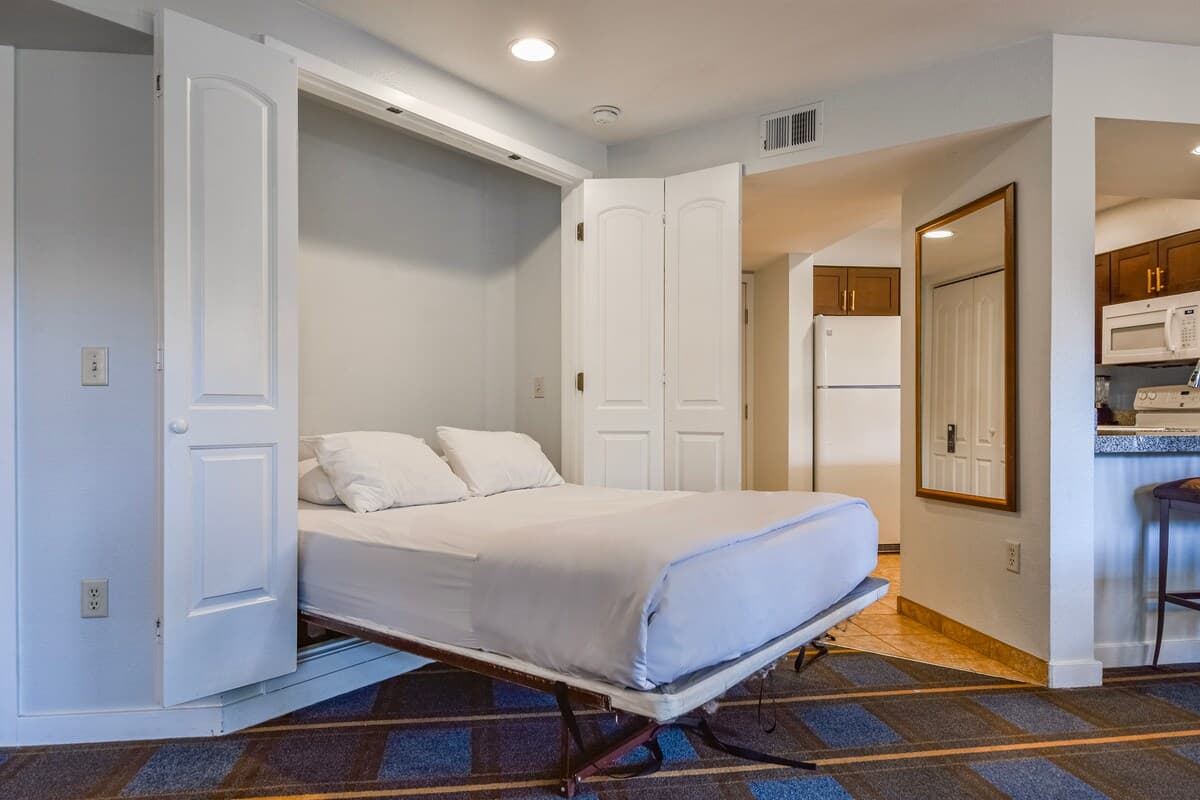 Condo in Zephyr Cove · 2 bedrooms · 3 beds · 2 private baths - Photo 2