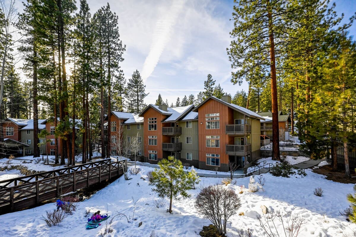Condo in Zephyr Cove · 2 bedrooms · 3 beds · 2 private baths - Photo 1