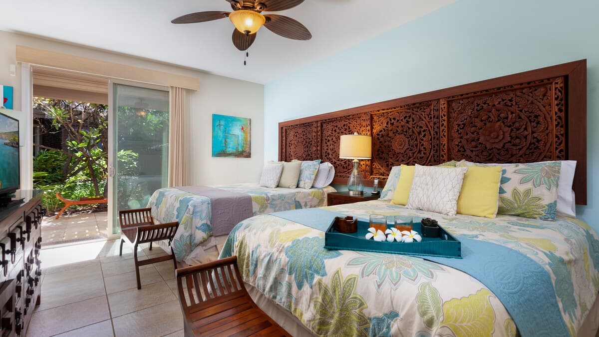 Home in Waimea · ★5.0 · 4 bedrooms · 6 beds · 3.5 private baths - Photo 3