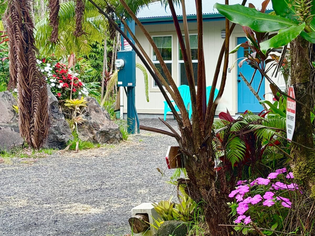 Guesthouse in Volcano · ★5.0 · Studio · 2 beds · 1 private bath - Photo 1