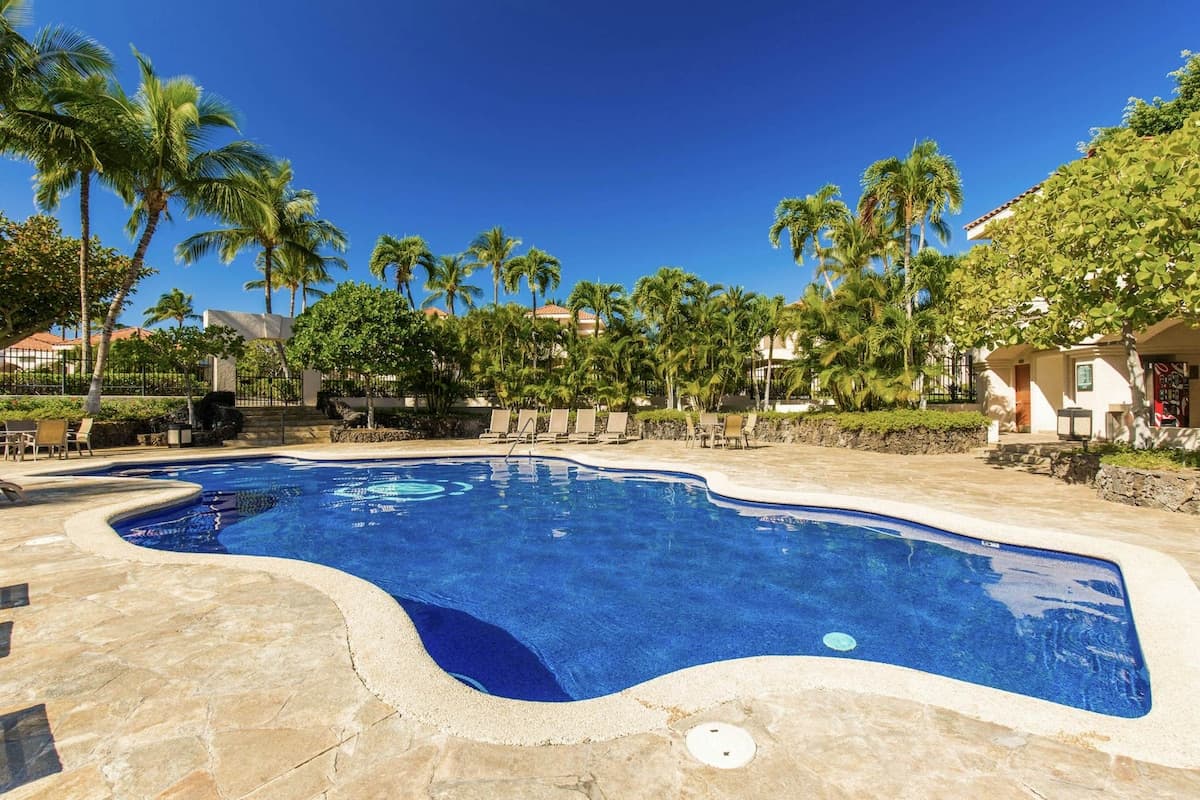 Condo in Waikoloa Village · ★4.95 · 2 bedrooms · 4 beds · 2 private baths - Photo 2