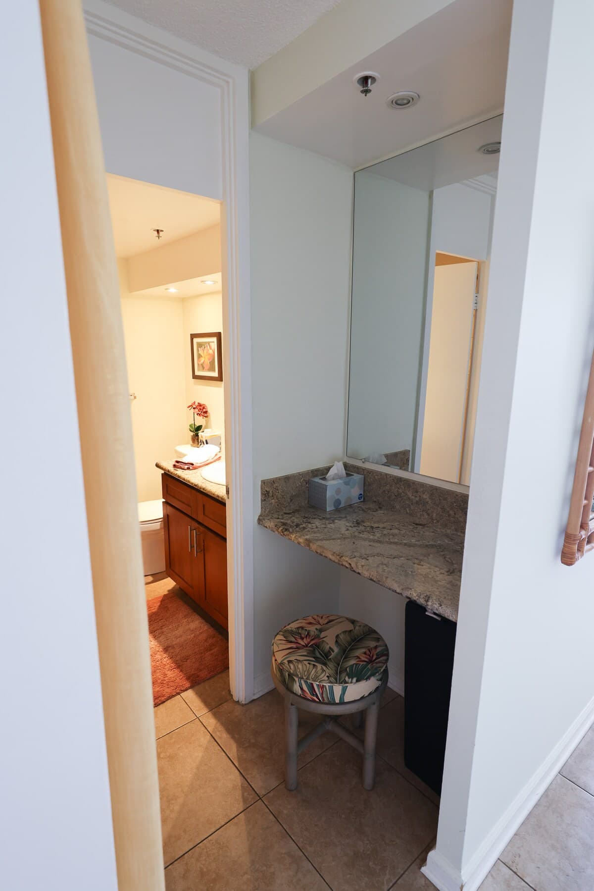 Condo in Honolulu · ★5.0 · Studio · 2 beds · 1 private bath - Photo 5