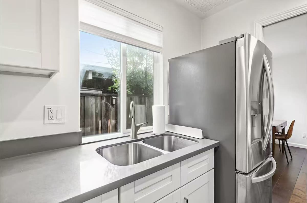 Private Palo Alto Suite Near Tech HQs - Photo 1