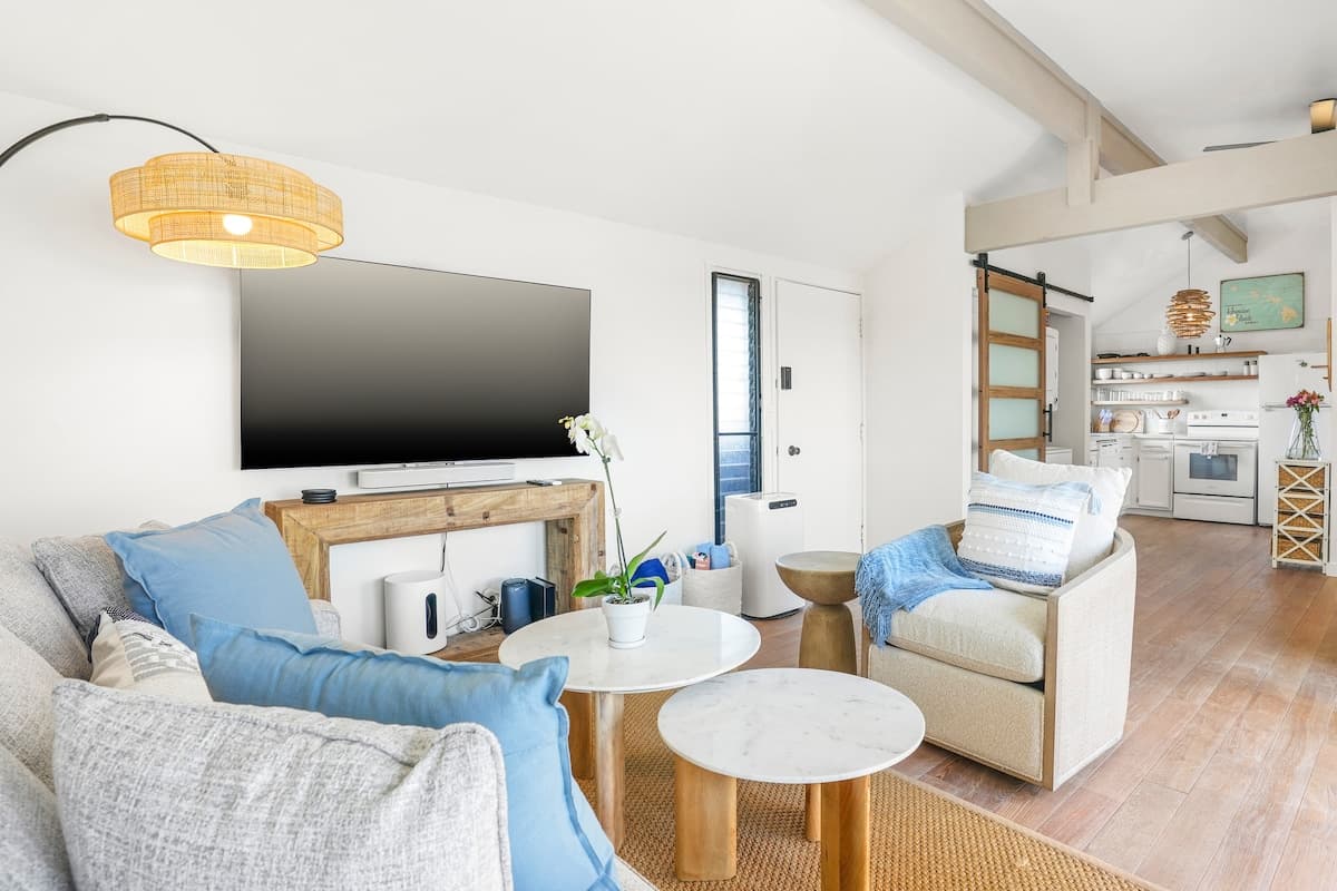 Home in Princeville · ★4.89 · 1 bedroom · 2 beds · 1 bath - Photo 2