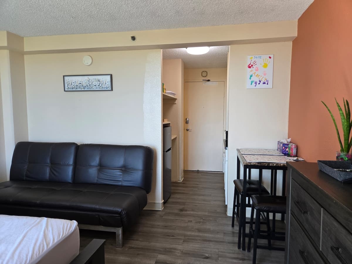 11th Fl Inn on the Park Studio | Pool | Park View - Photo 1