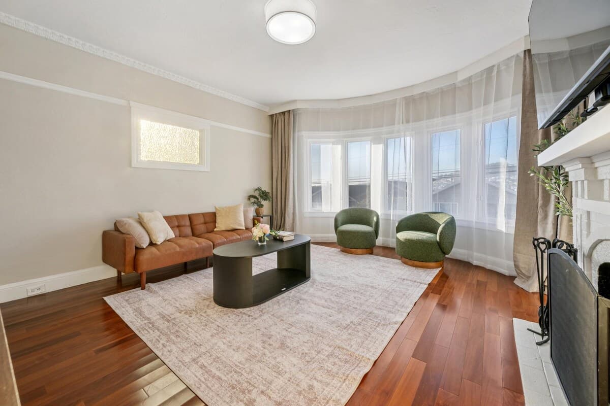 Charming 2BR Home with Private Backyard & BBQ - Photo 5