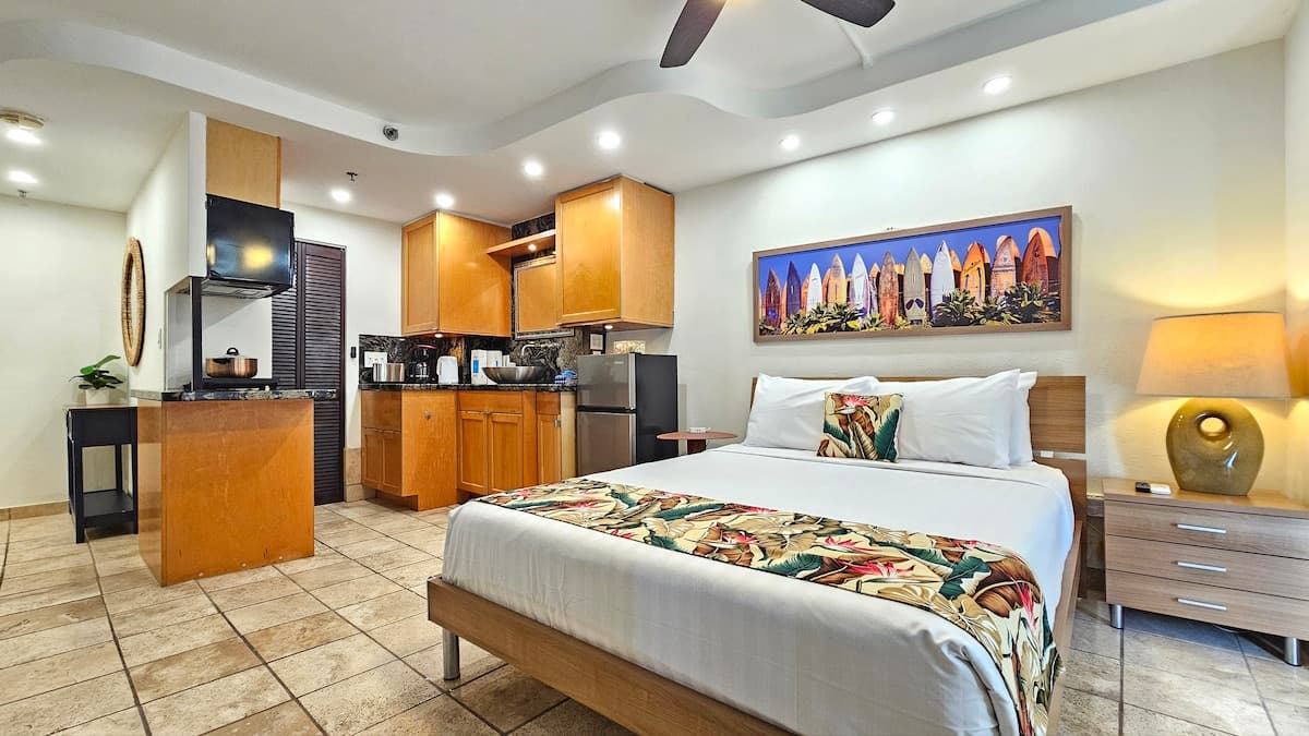WG 916 | Oahu Hidden Gem w/Pool+PacificOcean View - Photo 3