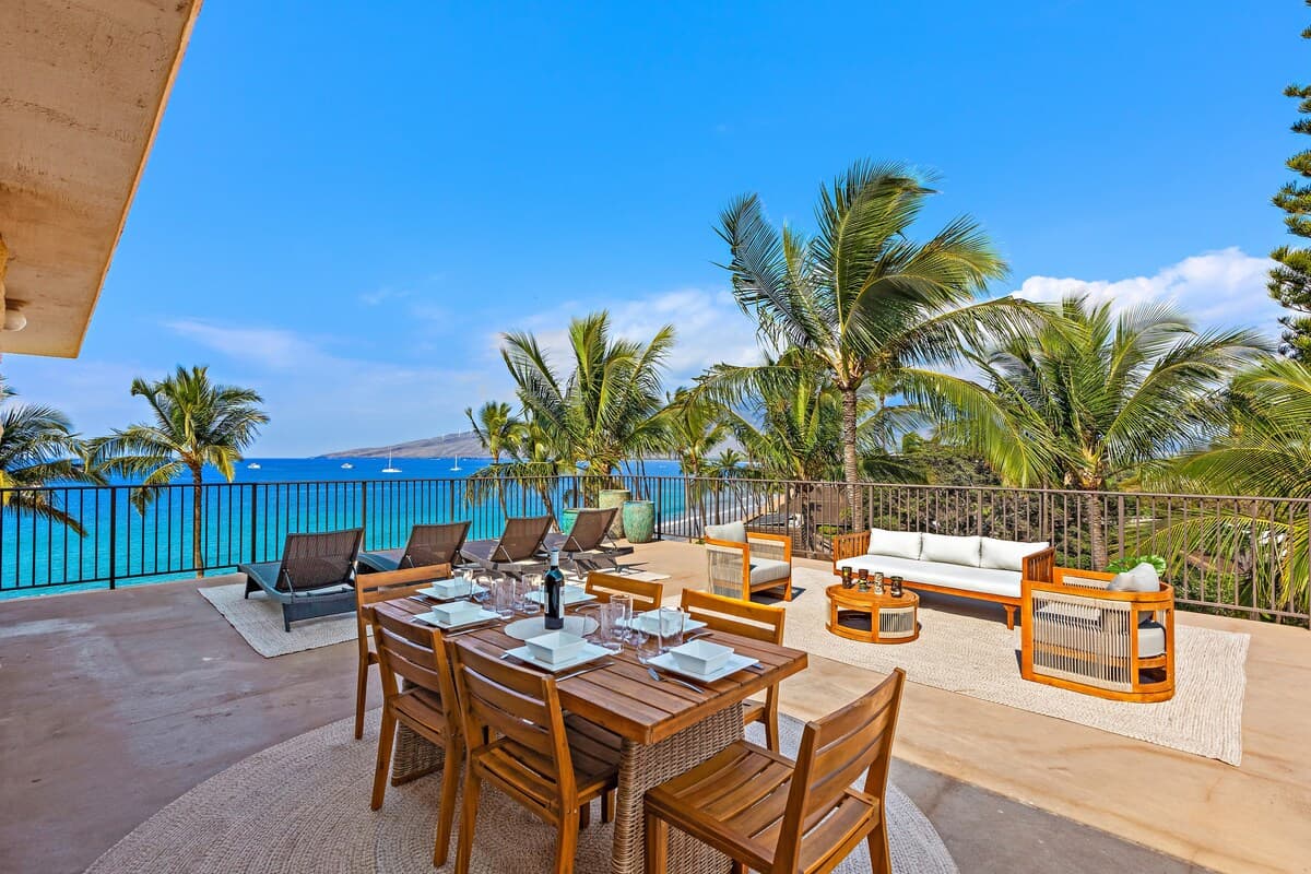 Unapologetic Oceanfront Luxury with 1,000-SF Lanai - Photo 1