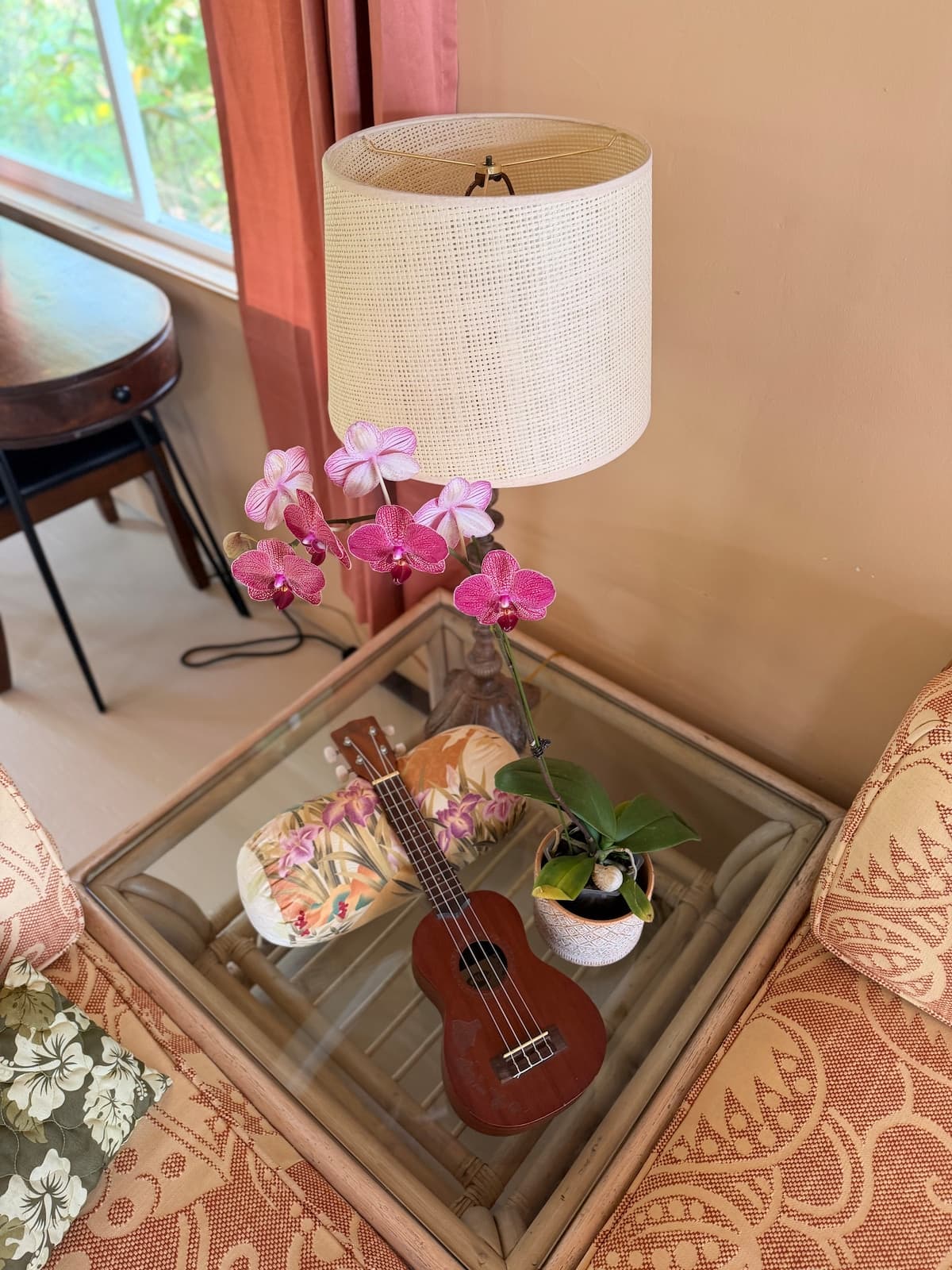 Private Tropical Bungalow on Kona Farm•Ocean Views - Photo 3