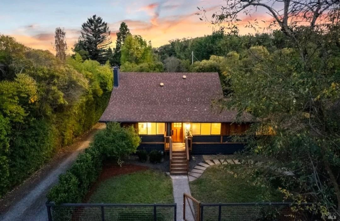 Stylish Marin Home Near Trails, Lake & Shops - Photo 4