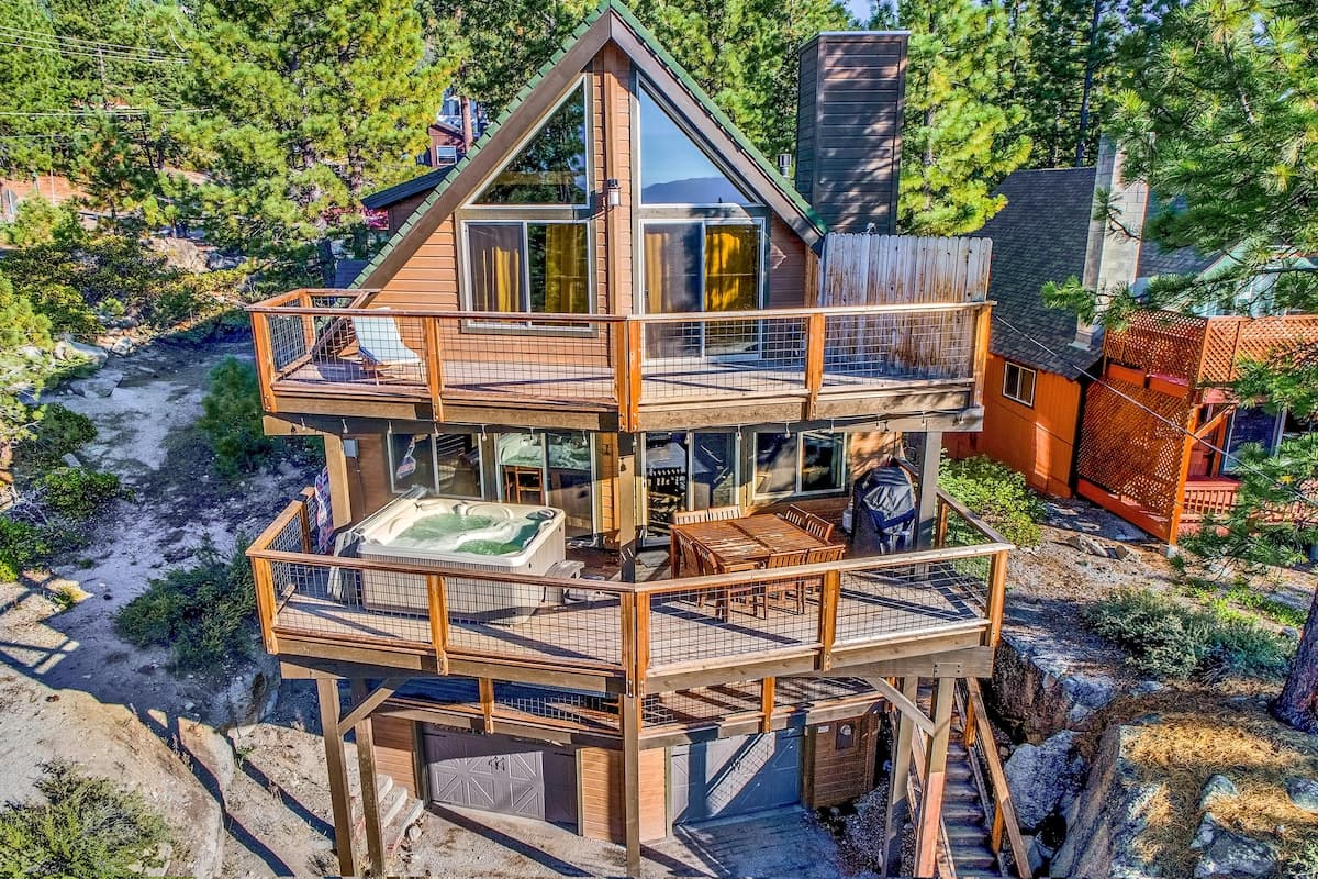 Epic Tahoe Chalet Near Heavenly with Hot Tub - Photo 1