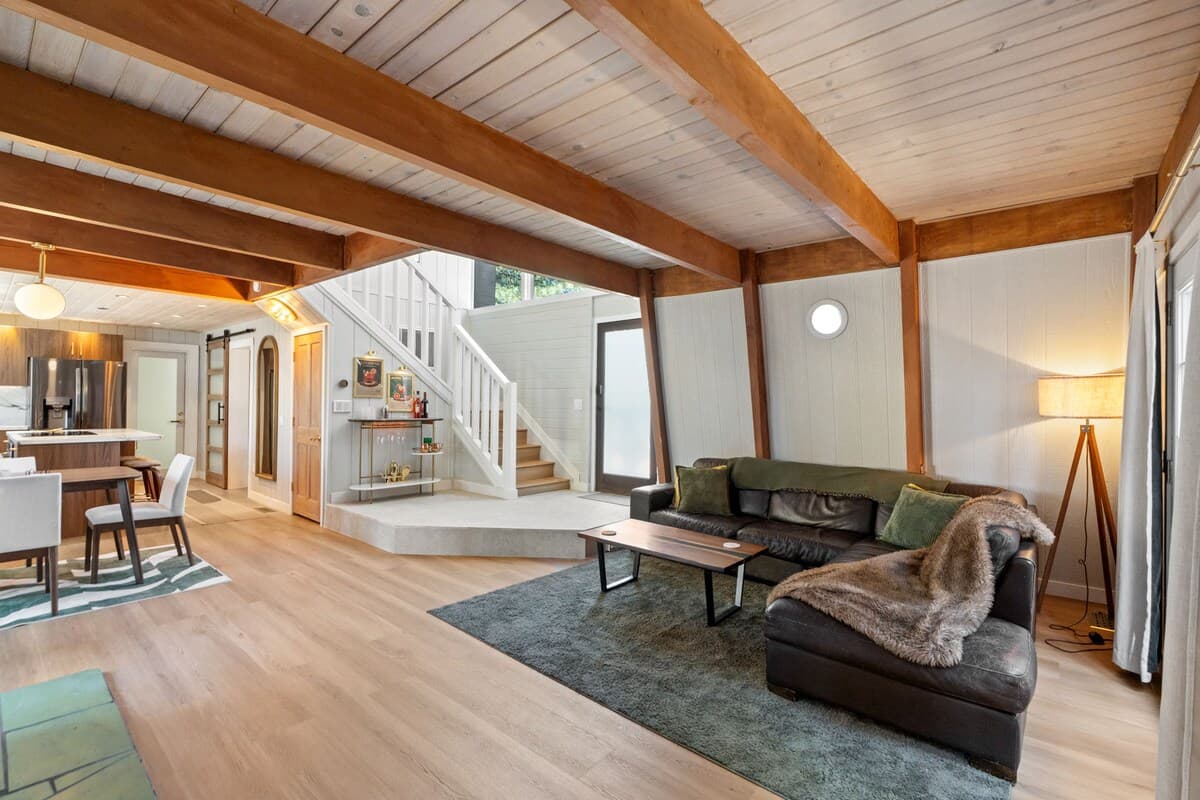 Mid-Century Cabin with Hot Tub, Walk to Lake - Photo 3