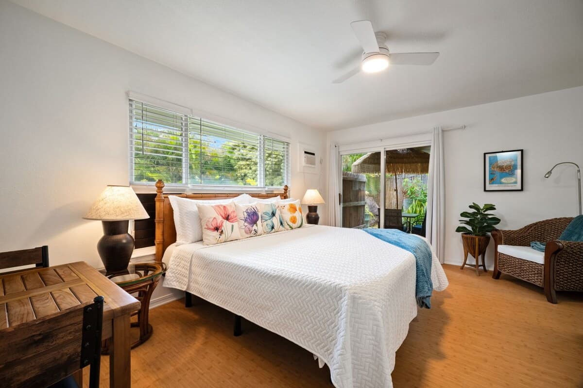 New! Studio Suite with Pool by Beach with AC - Photo 2