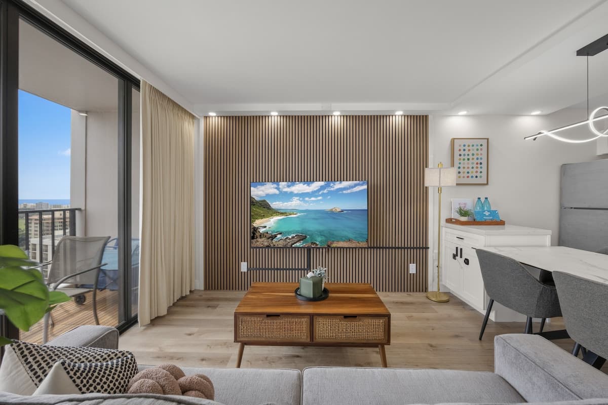 *Beautiful Modern 1BR! Close to Beach! - Photo 3