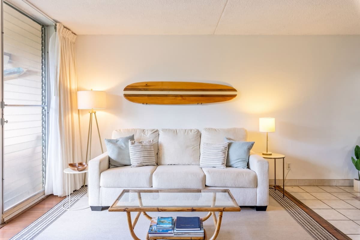 Home in Kihei · ★4.64 · 1 bedroom · 2 beds · 1 bath - Photo 2