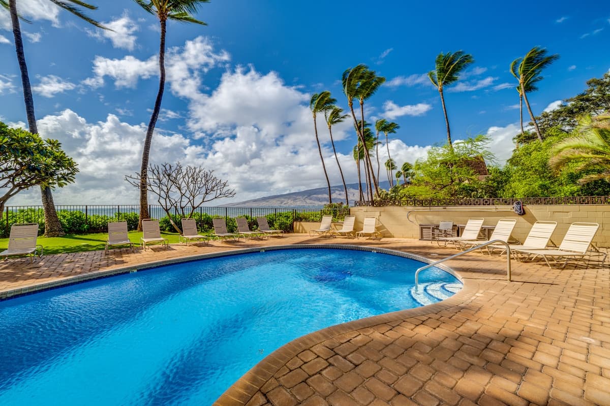 Sun & Stunning Oceanfront Sunsets–Kihei Beach #505 - Photo 5